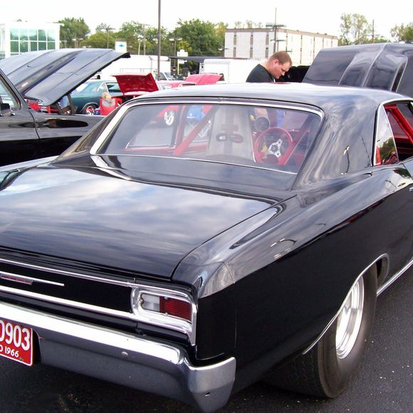 Meet your Posher, Alvin - Picture 1 of 1